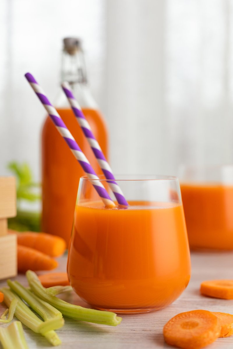 sok z marchwi i seler